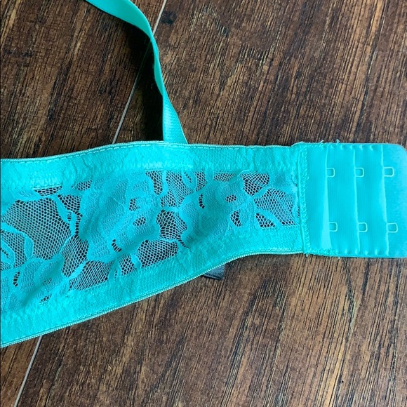 Mint Green Bra - Picture 3 of 5